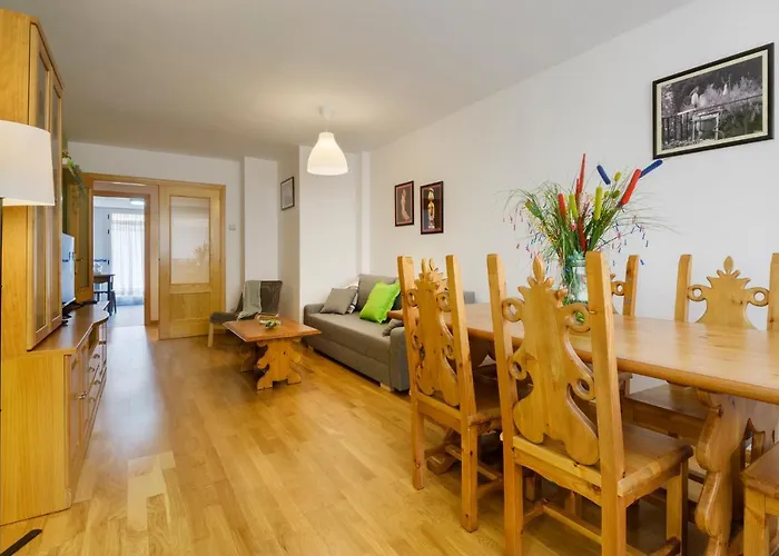 Irene En El Pirineo Aragones Lägenhet Sabiñánigo